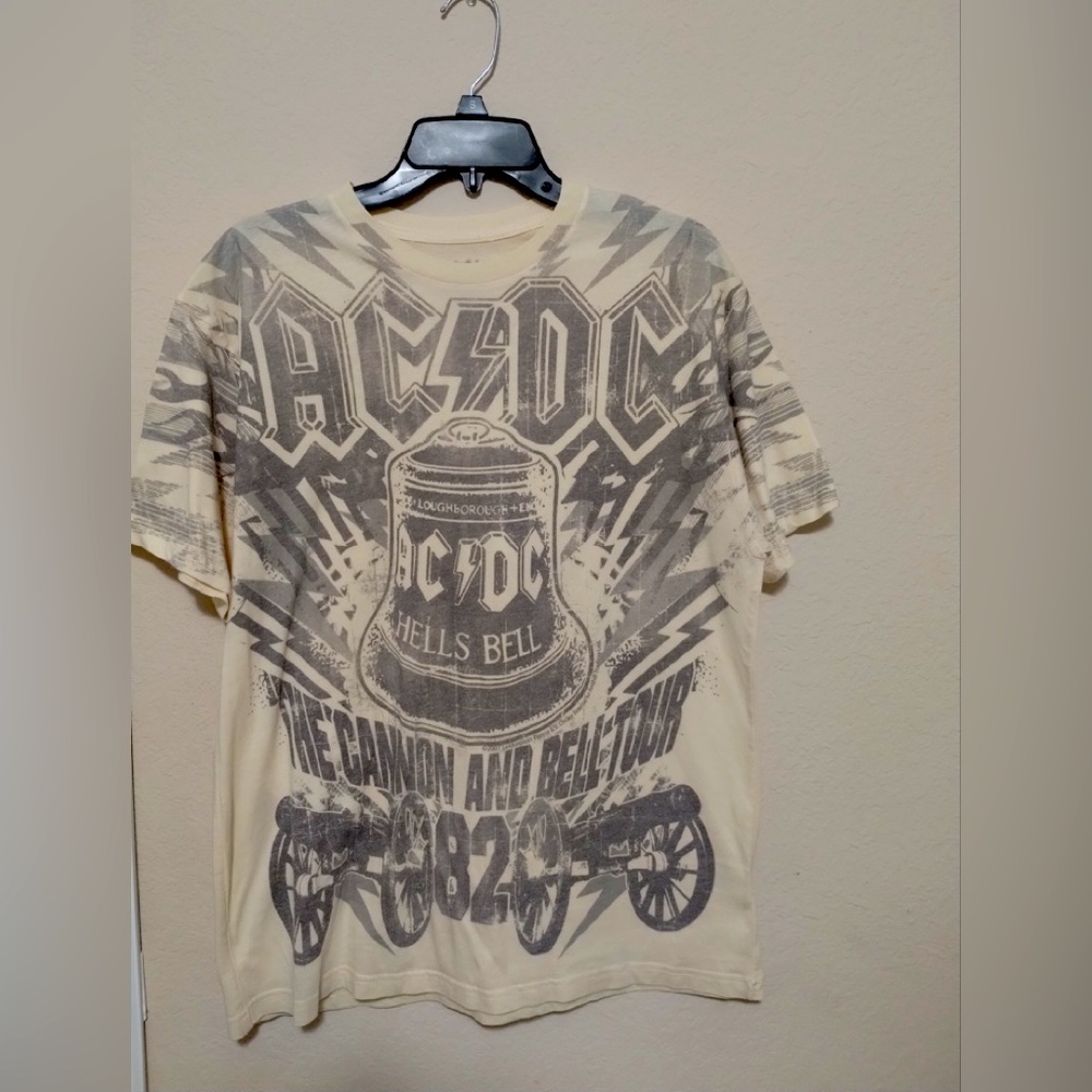 AC/DC rock ware 2007 T-shirt 🔥